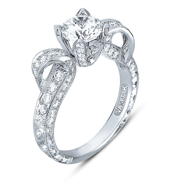 Beautiful hand-engraved Diamond Engagement Ring