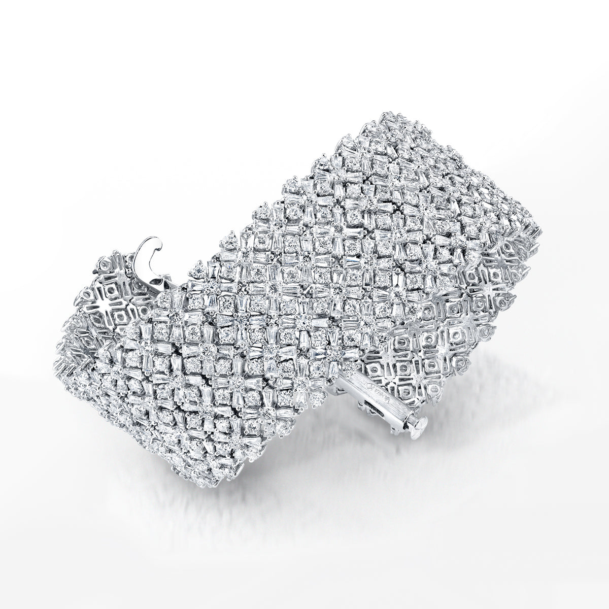 Korvara Bracelet designed by Vanna K 18BDN142W