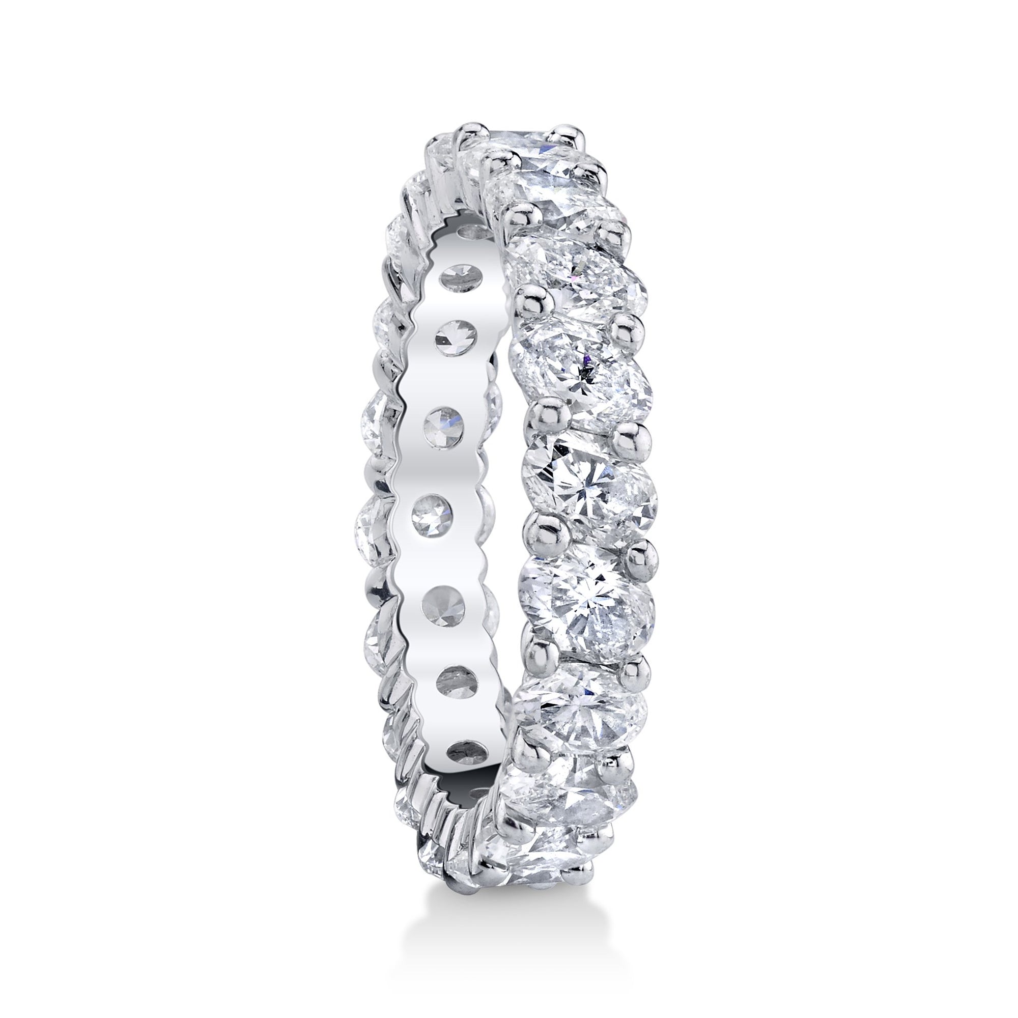 18K White Gold Oval Shaped Diamond Eternity Ring