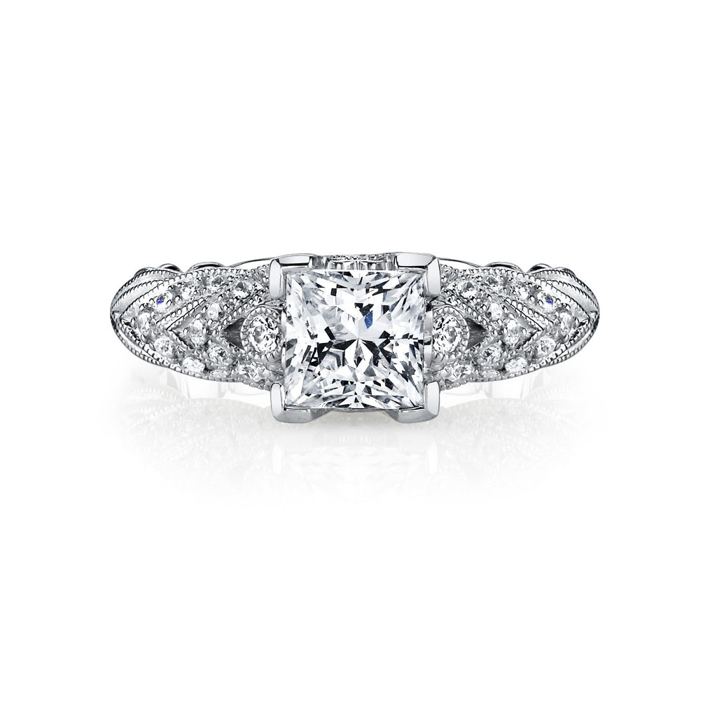18K White Gold Diamond Engagement Ring