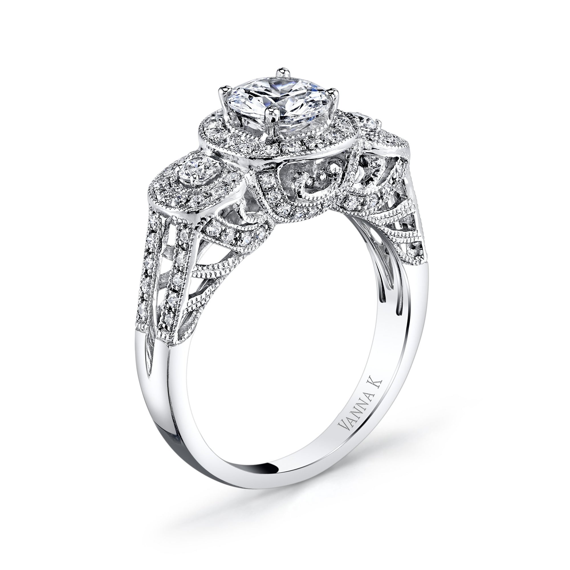 18K White Gold Halo Diamond Engagement Ring