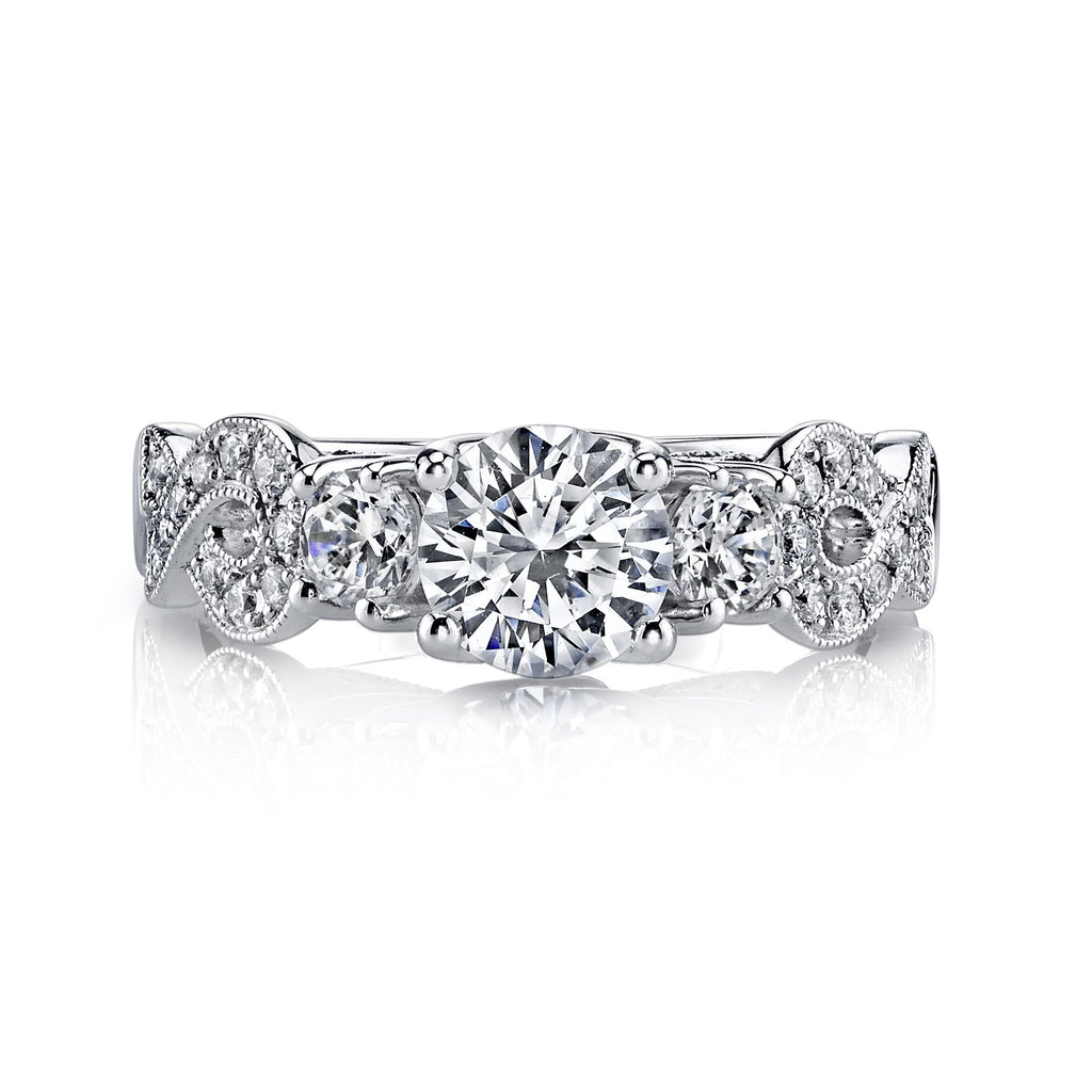 18K White Gold Diamond Engagement Ring