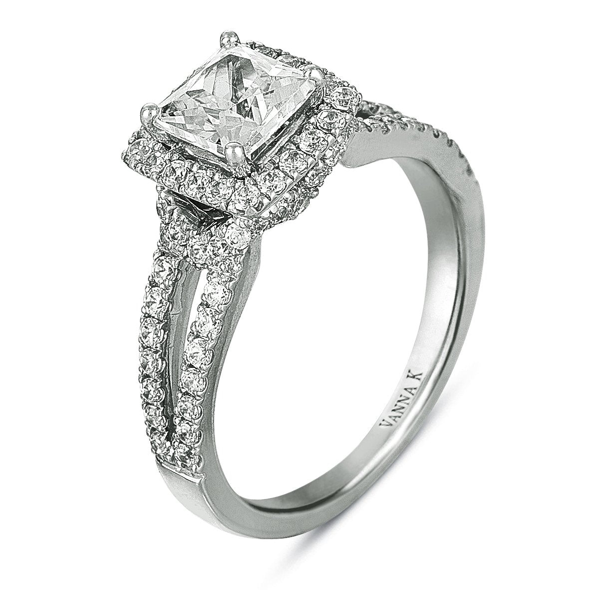 18K White Gold Diamond Engagement Ring