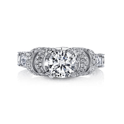 18K White Gold Diamond Engagement Ring