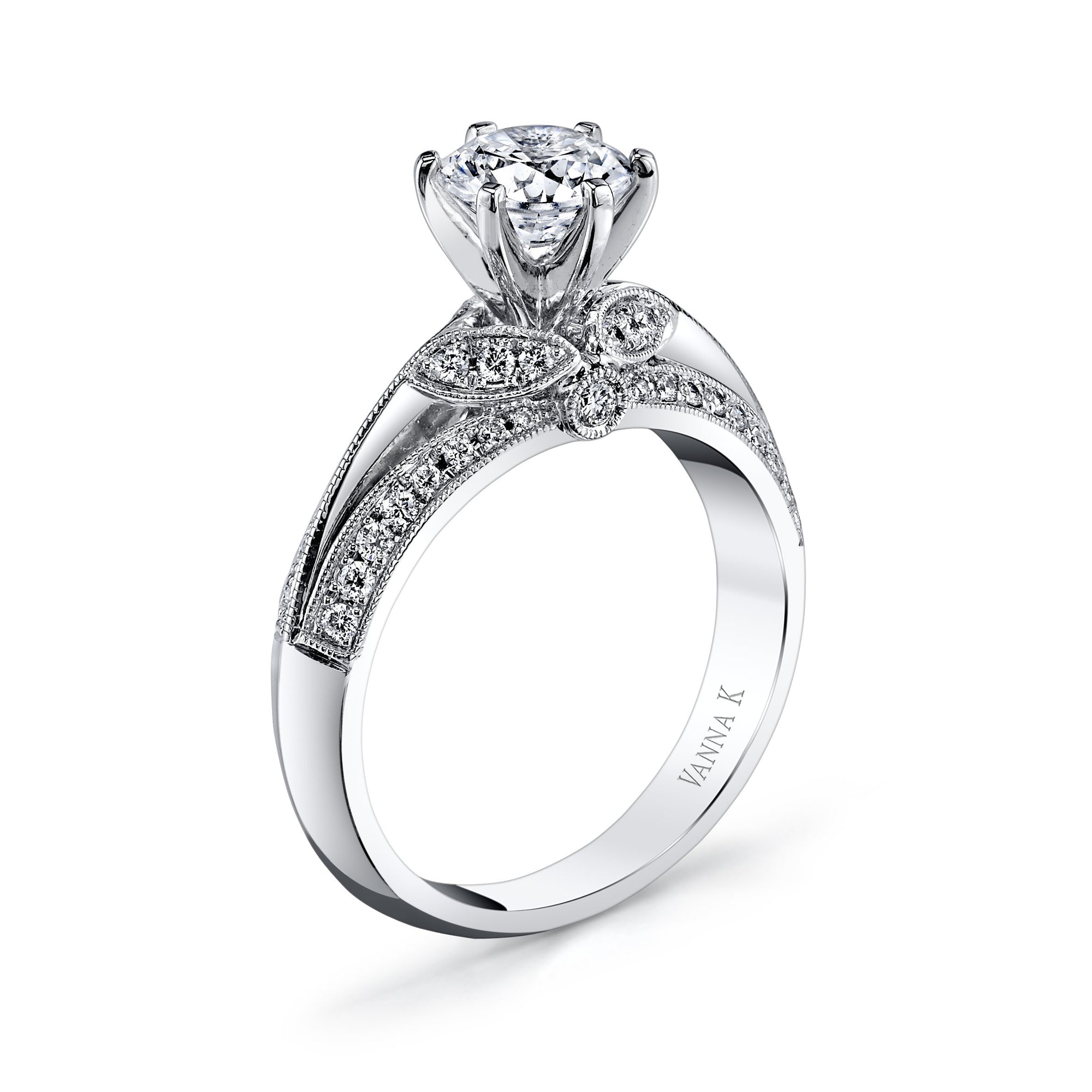 18K White Gold Diamond Engagement Ring