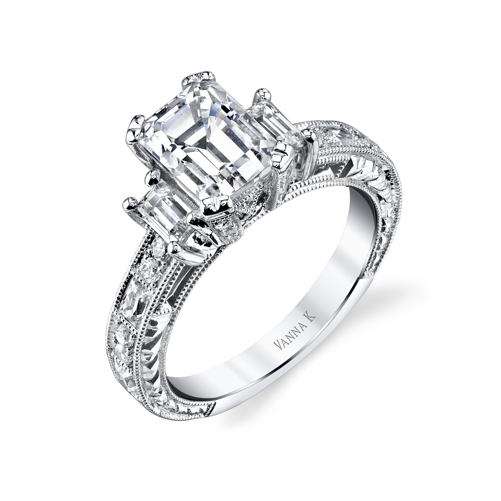 18K White Gold Diamond Engagement Ring