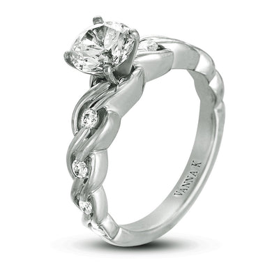 18K White Gold Diamond Engagement Ring