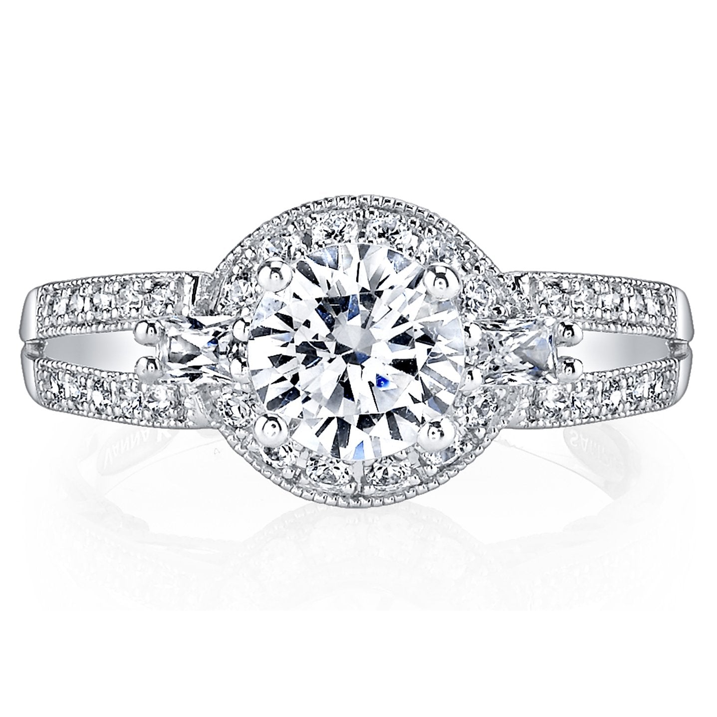 18K White Gold Diamond Engagement Ring
