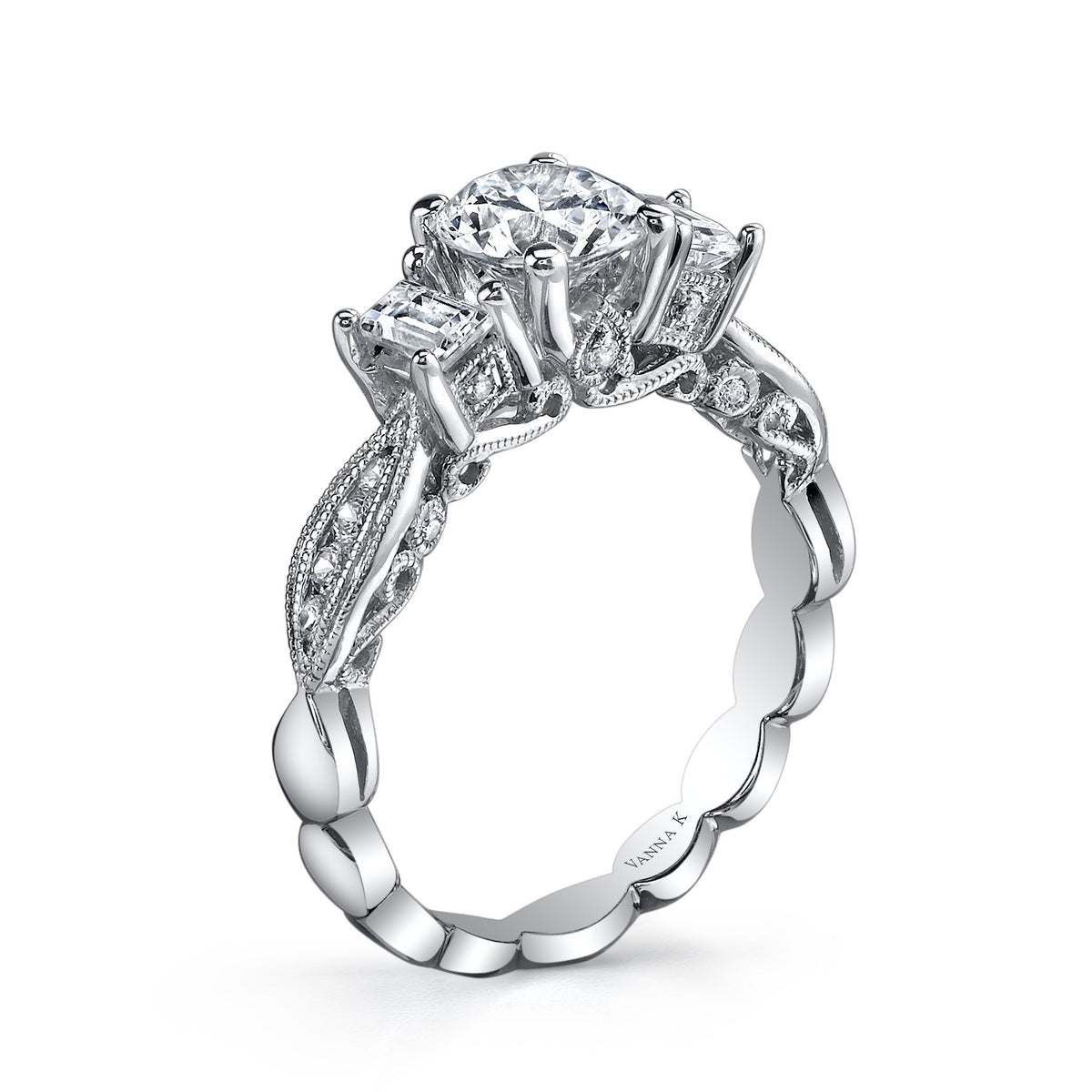18K White Gold Diamond Engagement Ring