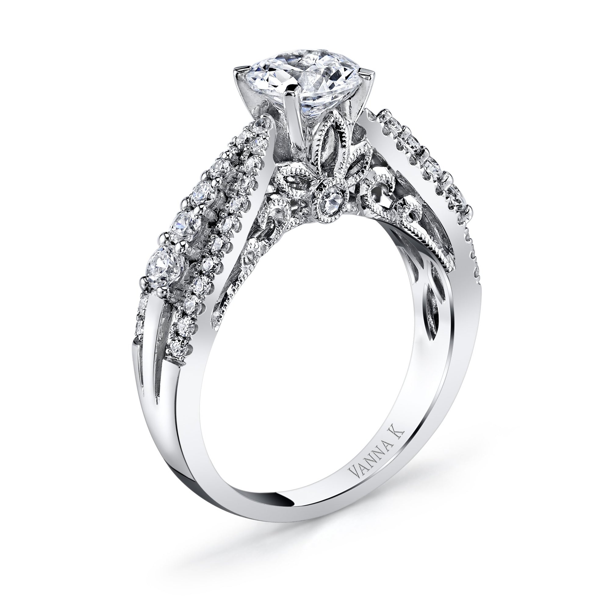 18K White Gold Diamond Engagement Ring