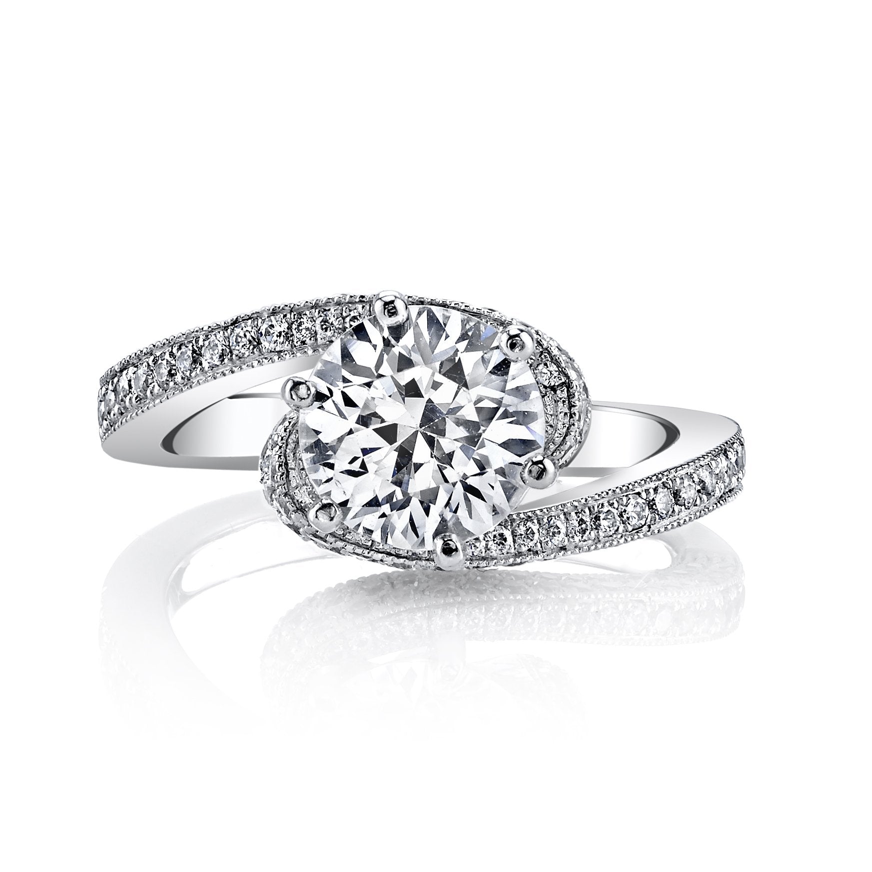 18K White Gold Diamond Engagement Ring