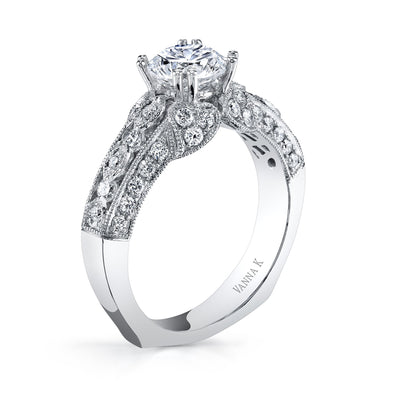 18K White Gold Diamond Engagement Ring