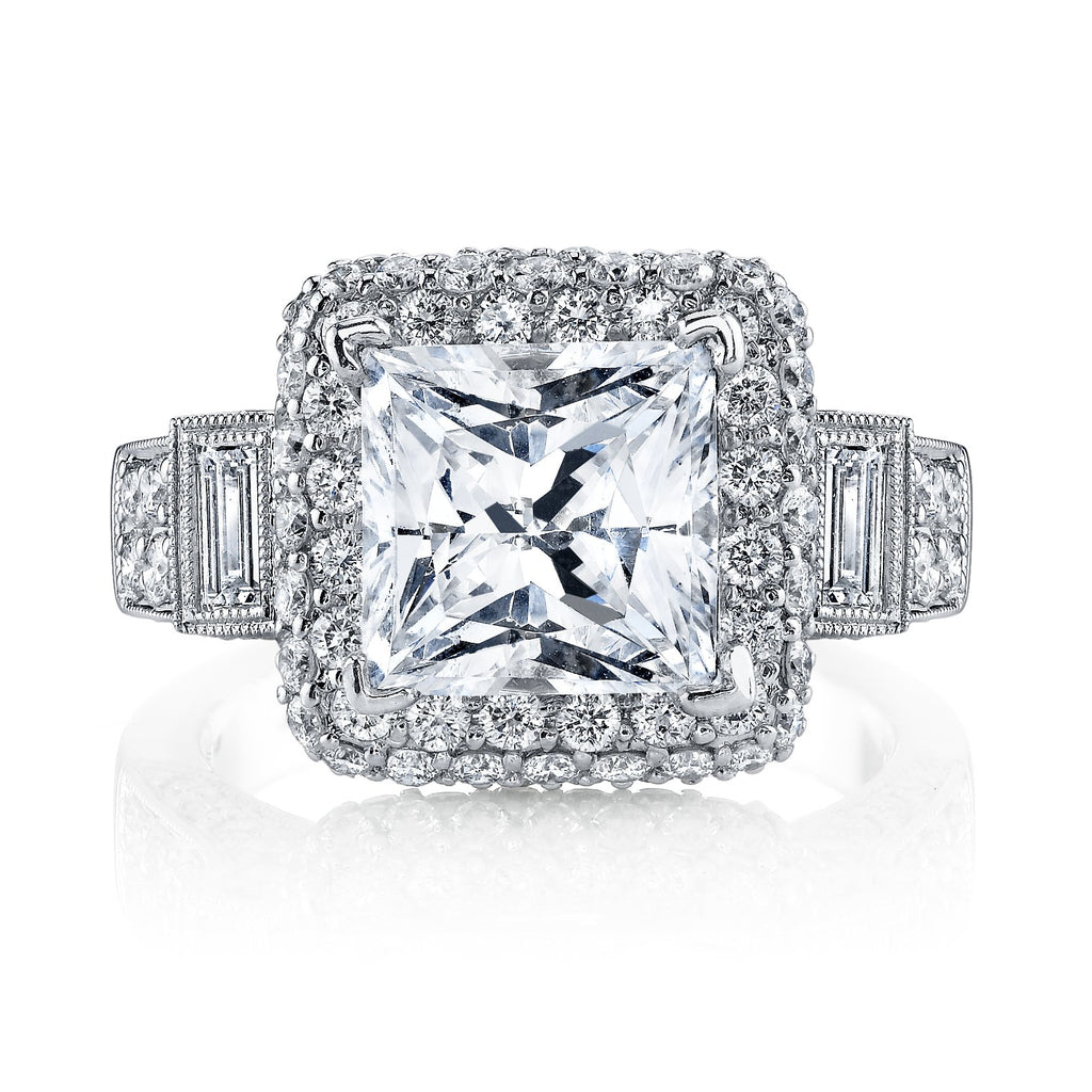18K White Gold Halo Diamond Engagement Ring