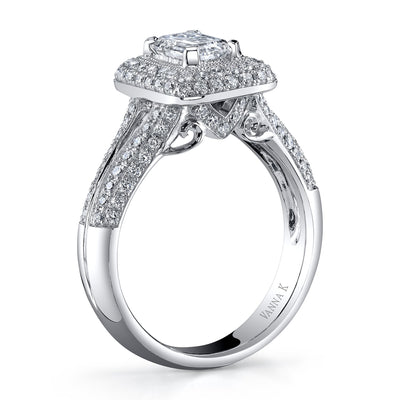 18K White Gold Halo Diamond Engagement Ring