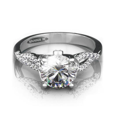 18K White Gold Diamond Engagement Ring