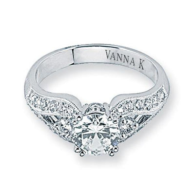 18K White Gold Diamond Engagement Ring